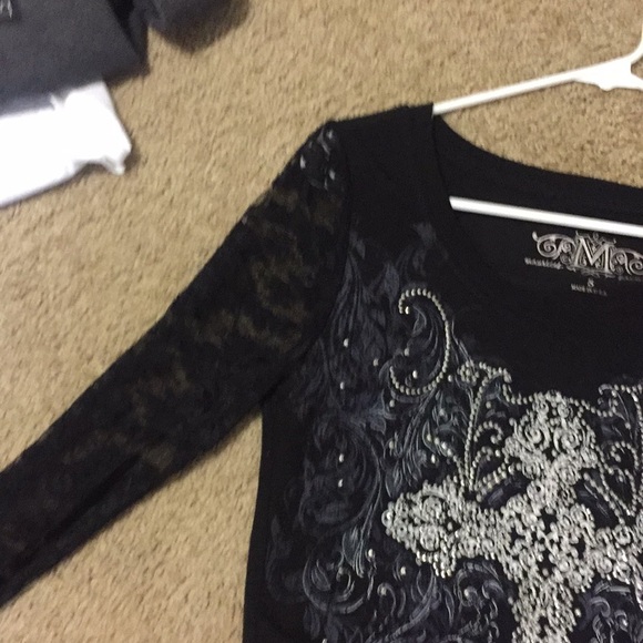 Top - Picture 4 of 6